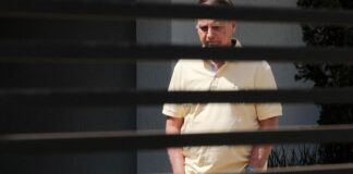 Polícia Militar informa ao STF falha no sinal da tornozeleira de Bolsonaro